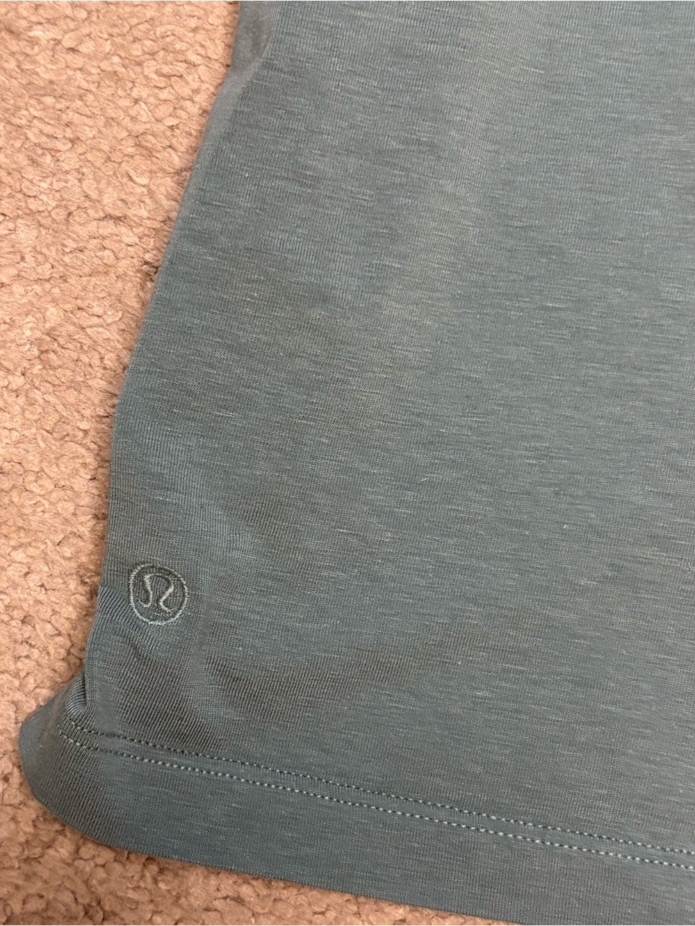 lululemon Classic-Fit Cotton-Blend T-Shirt Silver Blue Size 12 - Picture 5 of 5